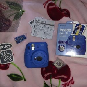 FujiFilm Instax Mini 9 Instant Camera